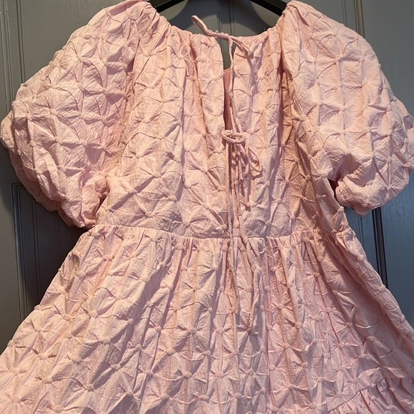 Sold Out NWOT  Hyacinth House Tnuck Pink Diamond Textured Isabella Mini … - Picture 6 of 17